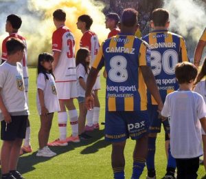 ESTUDIANTES DE LA PLATA BAJO LA LUPA: AFA EVALÚA SANCIONES POR EL POLÉMICO “PASILLO DE ESPALDAS” A ROSARIO CENTRAL