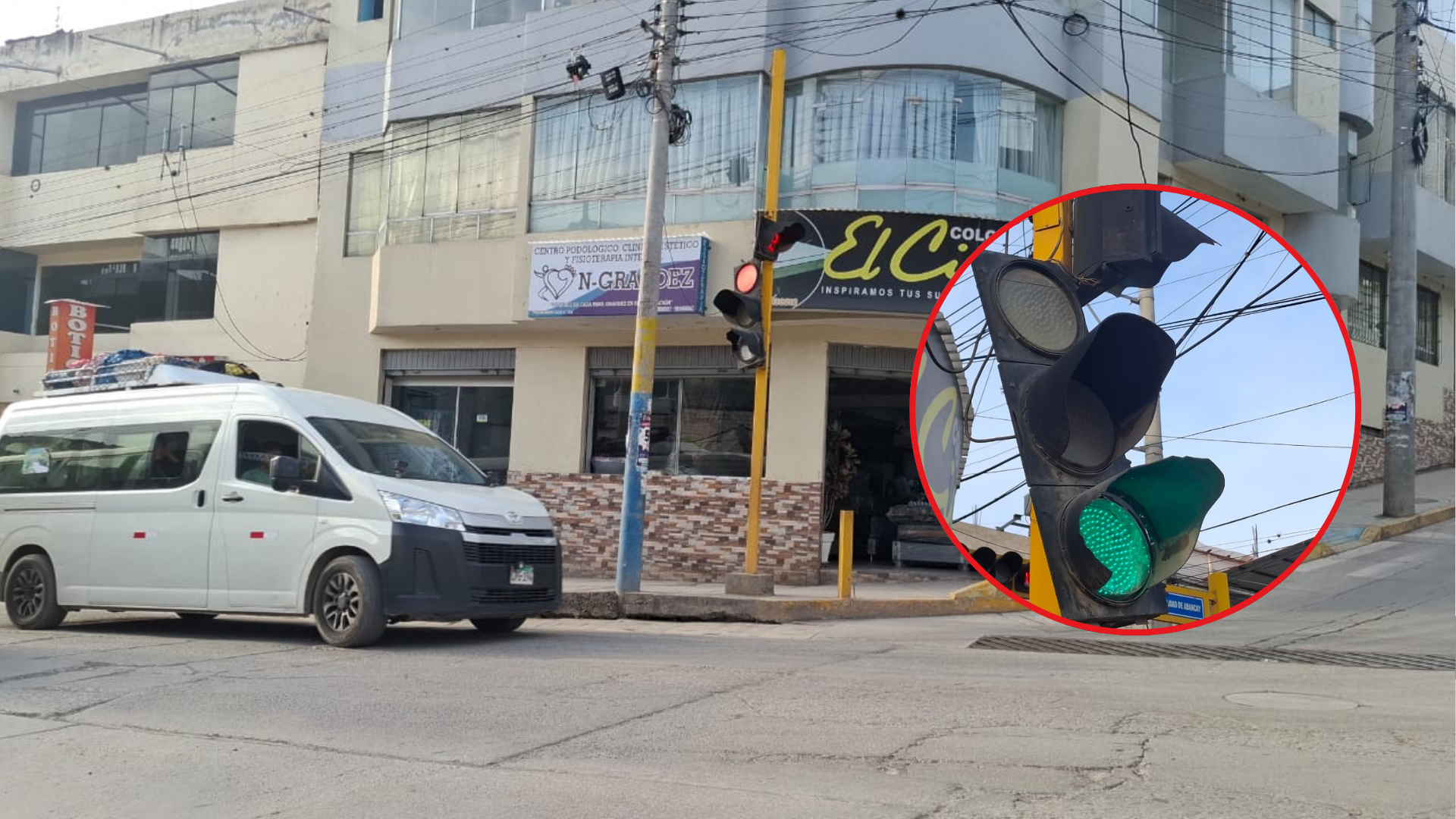 SEMÁFORO A PUNTO DE DESPLOMARSE EN PRADO ALTO PONE EN RIESGO A TRANSEÚNTES EN ABANCAY